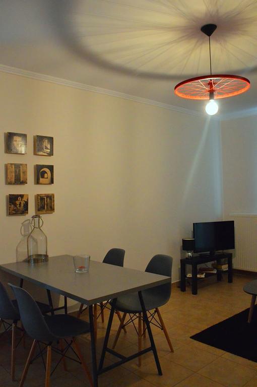 Erismini Apartamento Frínion Exterior foto